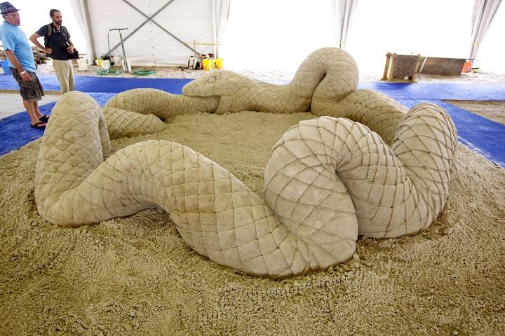 Carl Jara - snake sand sculpture