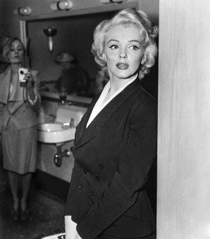 Flora Borsi - with Marilyn Monroe