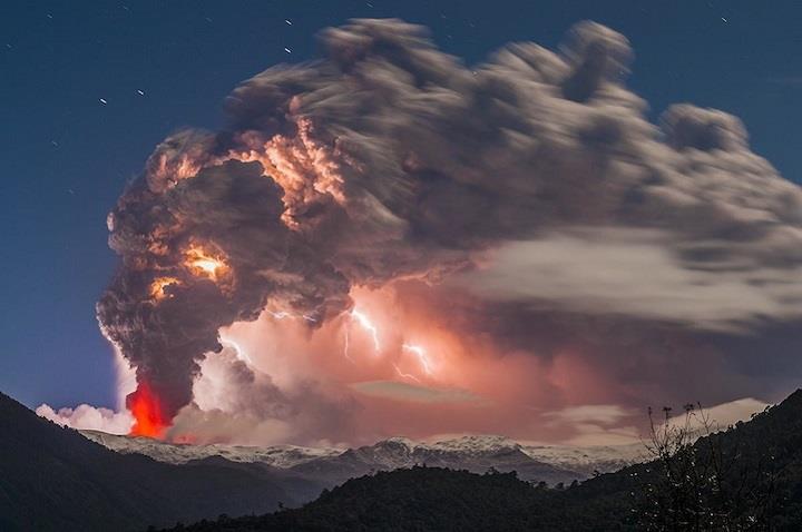 Francisco Negroni - lightning and volcano