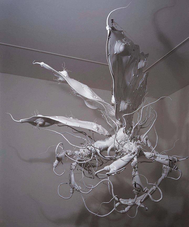 Lee Bul - installation amorphous