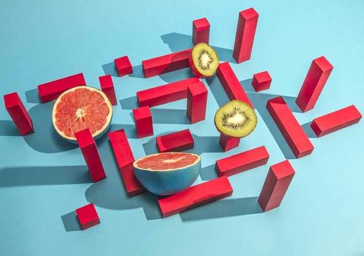 Leta Sobierajski - fruit geometry