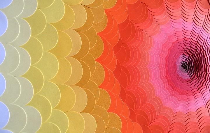 Maud Vantours - Spiral paper art