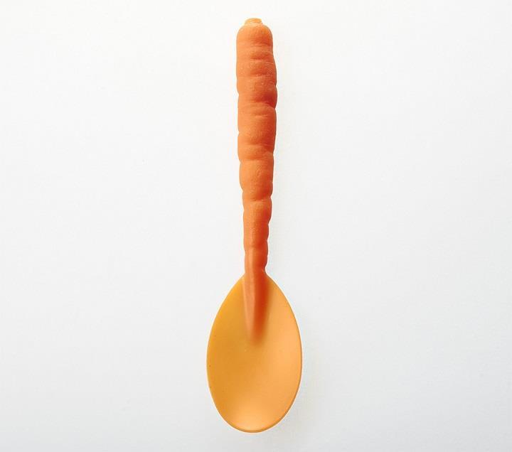 Qiyun Deng - carrot craft spoon