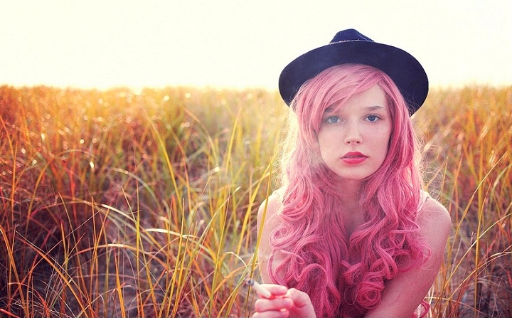 Sarah Ann Loreth - pink hair