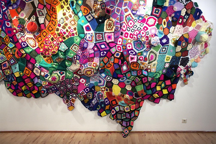 Sarah Applebaum - a colourful wall