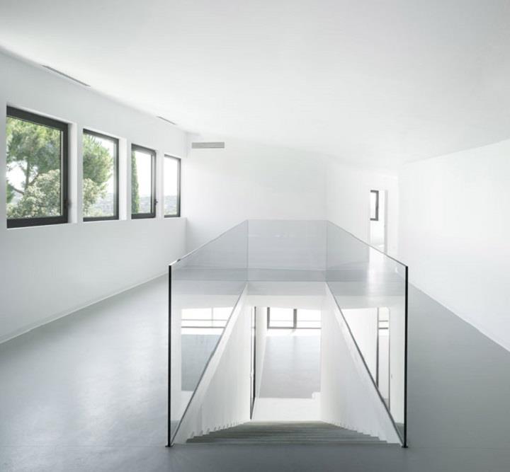 Subarquitectura - casa 360 white interior
